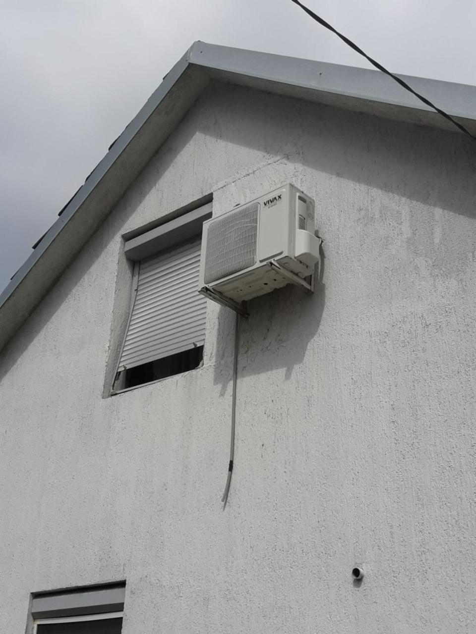 Pansion Lug Belgrade Exterior photo